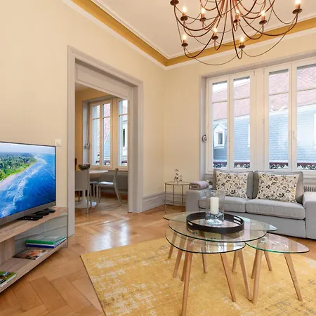 Apartment Place Des Dominicains Colmar